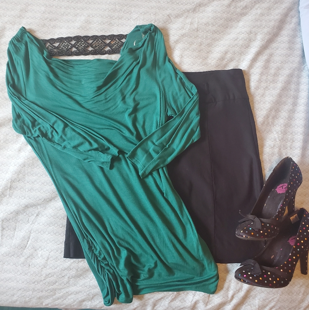 **LAST CHANCE** Emerald Green Scoop Neck Top with Back Detail
